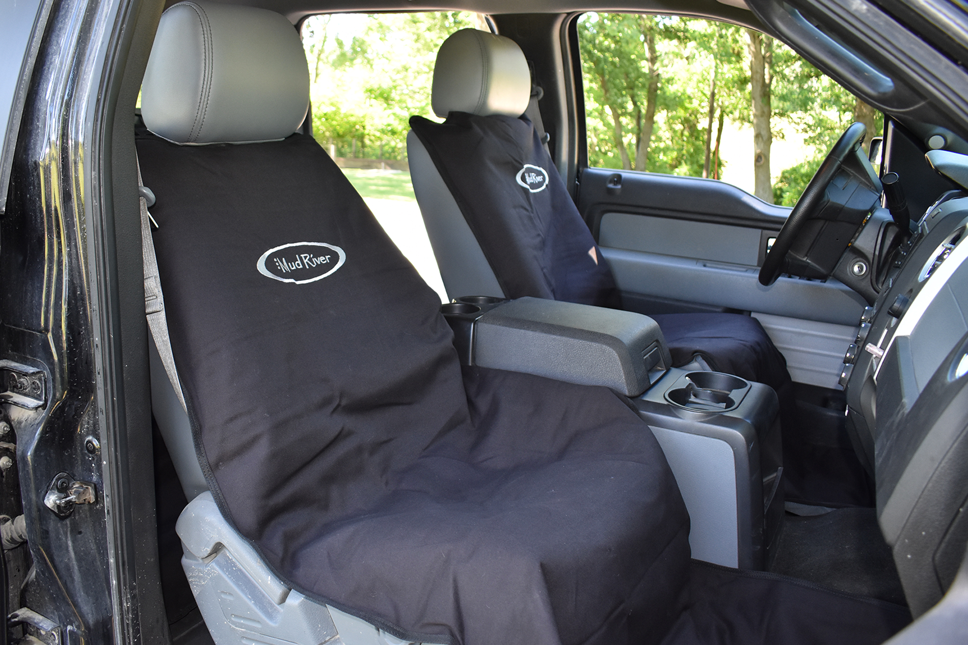 black-seat-cover